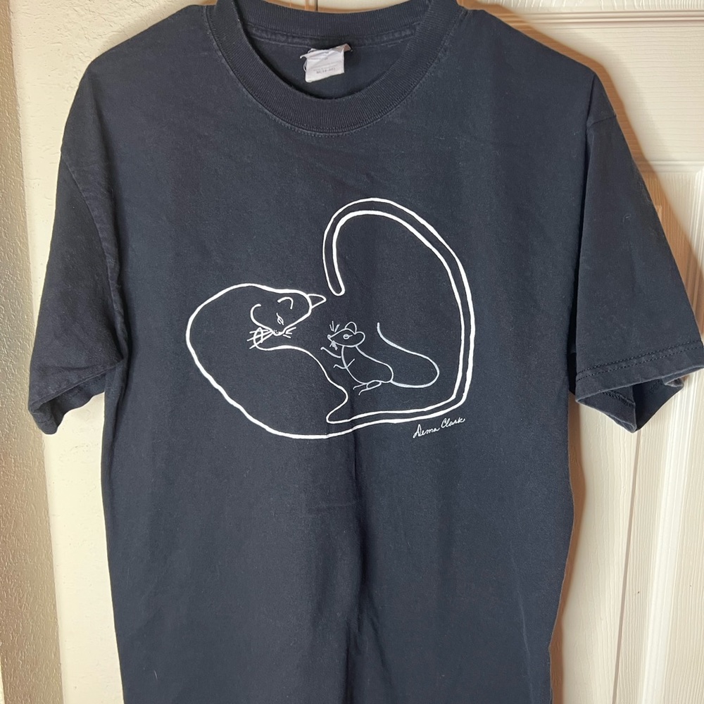 Super thick, Cat and Mouse T-Shirt!